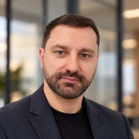Julian Neagu, Business Development